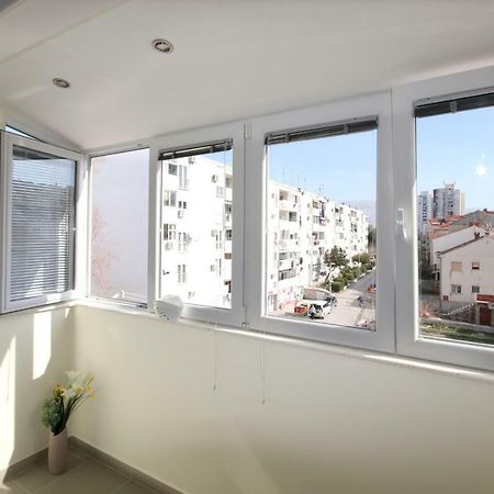 Apartment Mel Спліт Екстер'єр фото