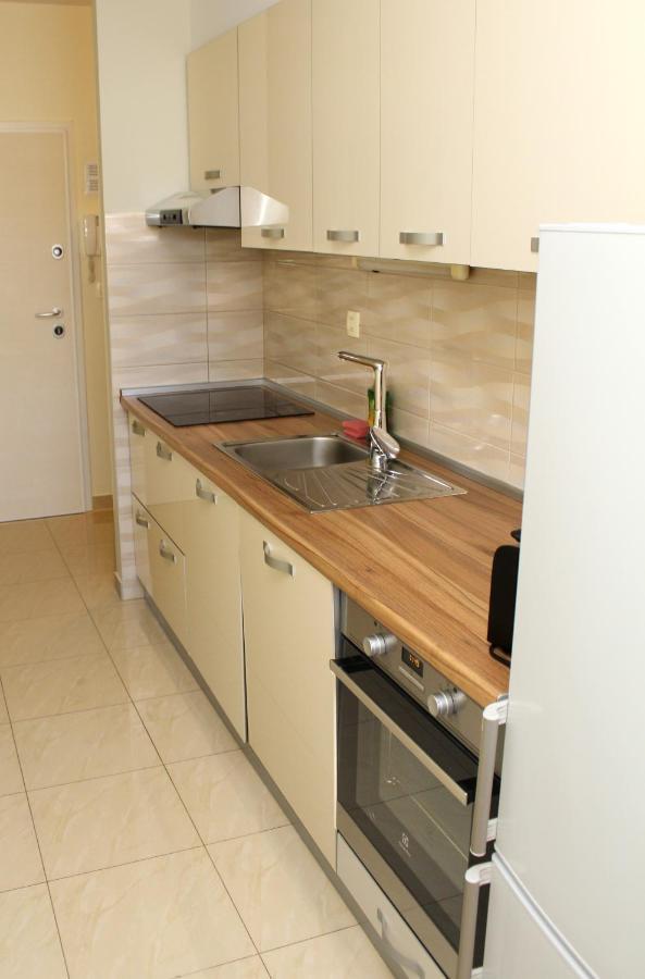 Apartment Mel Спліт Екстер'єр фото