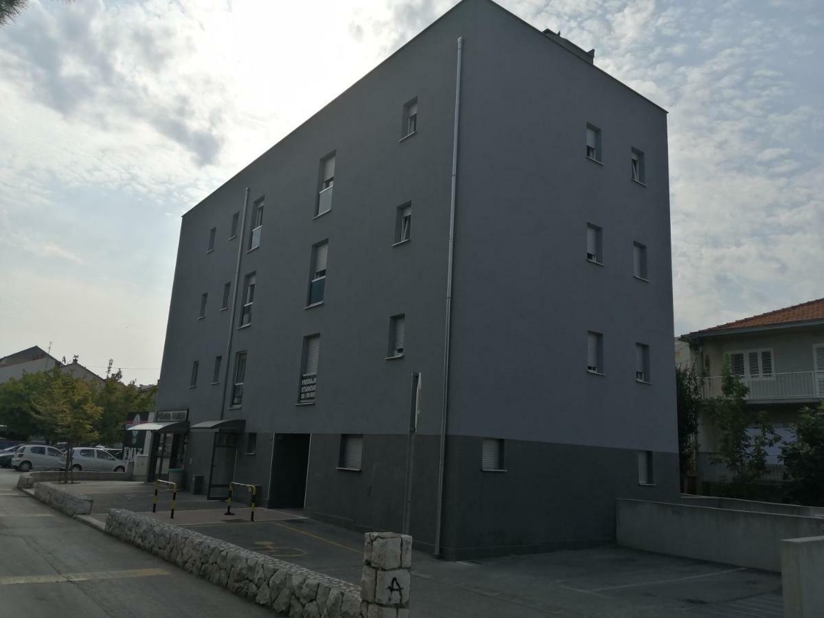 Apartment Mel Спліт Екстер'єр фото
