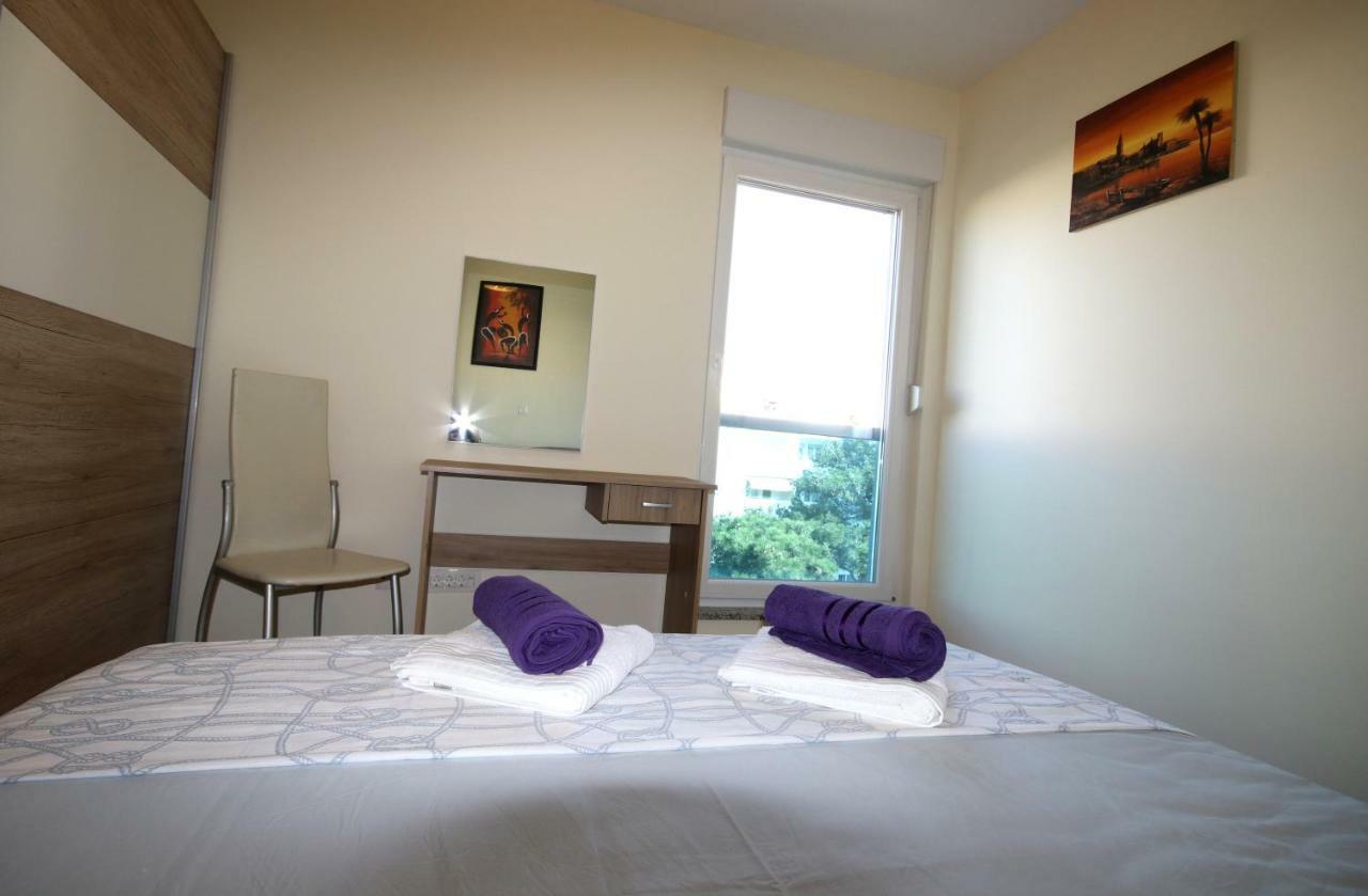Apartment Mel Спліт Екстер'єр фото