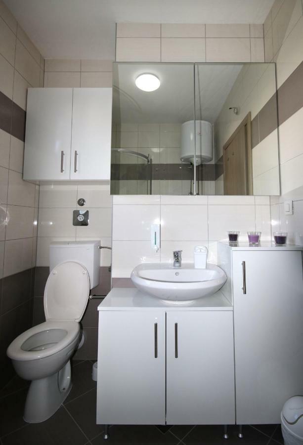 Apartment Mel Спліт Екстер'єр фото